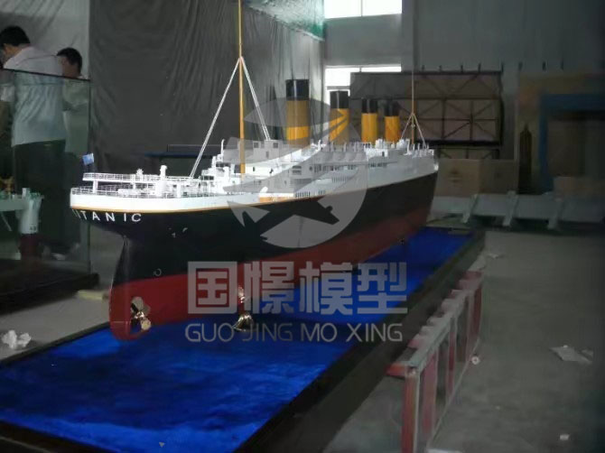 杂多县船舶模型
