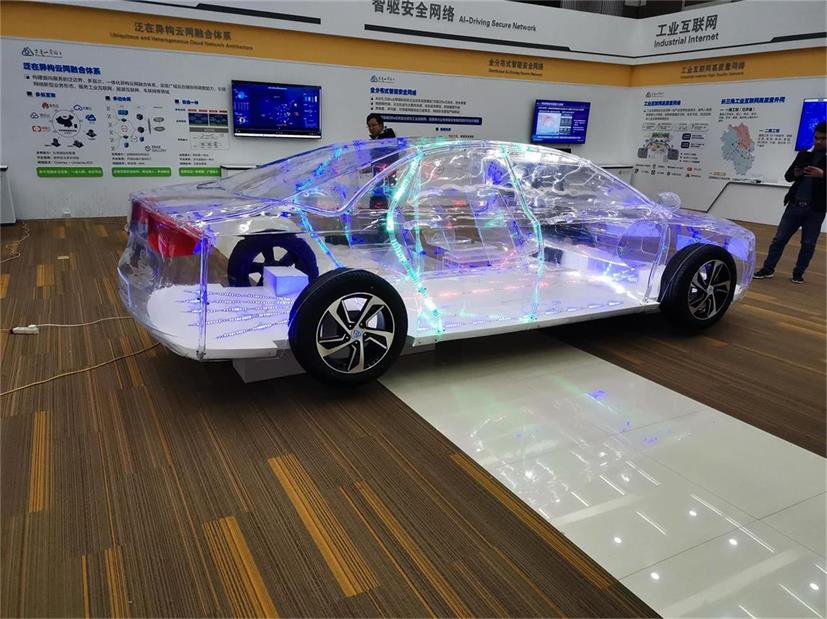 杂多县透明车模型